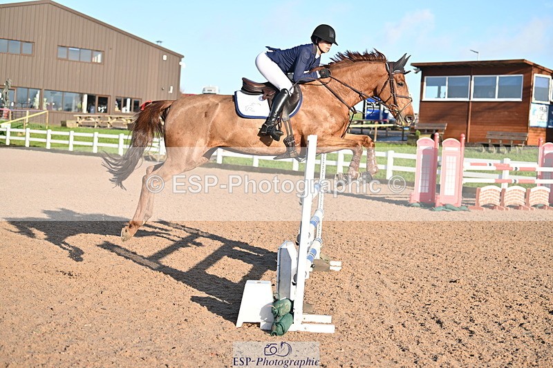 231210A-133023-02596 - Cls 20 Newcomers & 1.10m Open