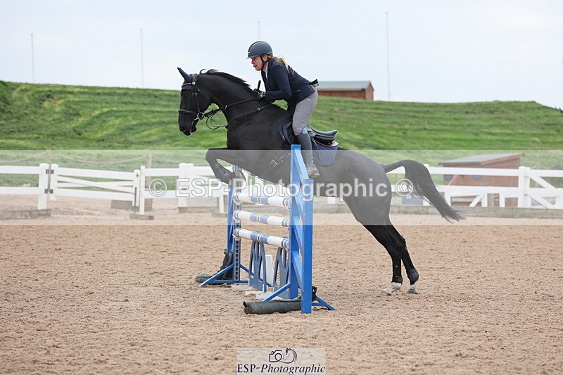 241101A-104614-01170 - FRI Cls 4 Snr 1.05m