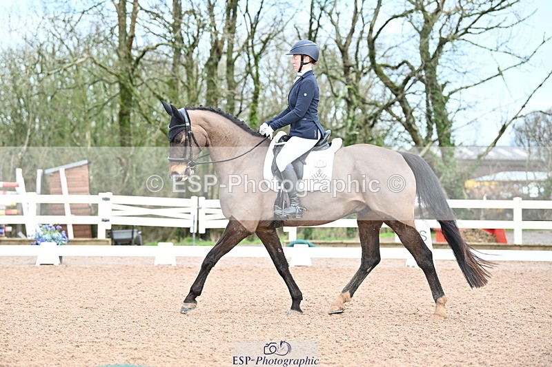 240218A-101810-05480 - 119-Shona.Mclauchlan-Diamond.Darco