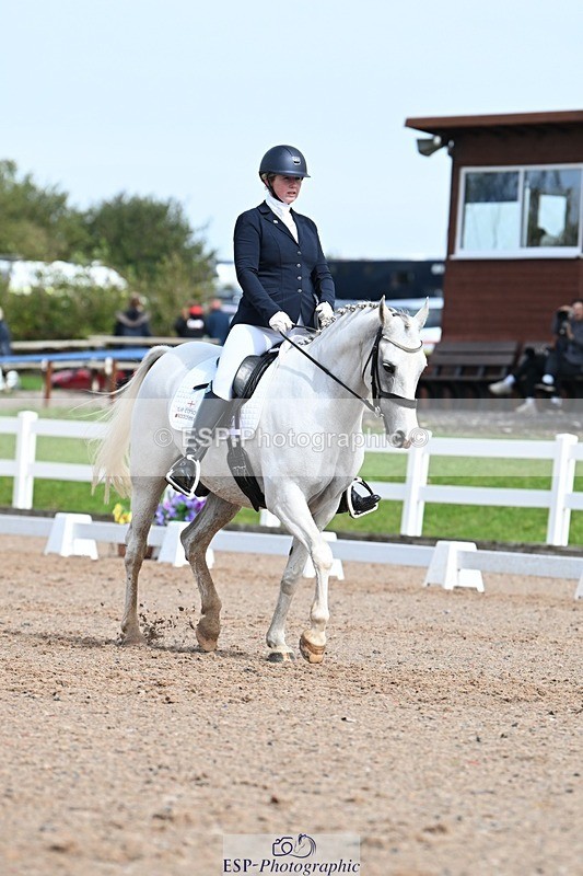 250907-132934-10161 - 065-Jessica.PerrySilver.Secret