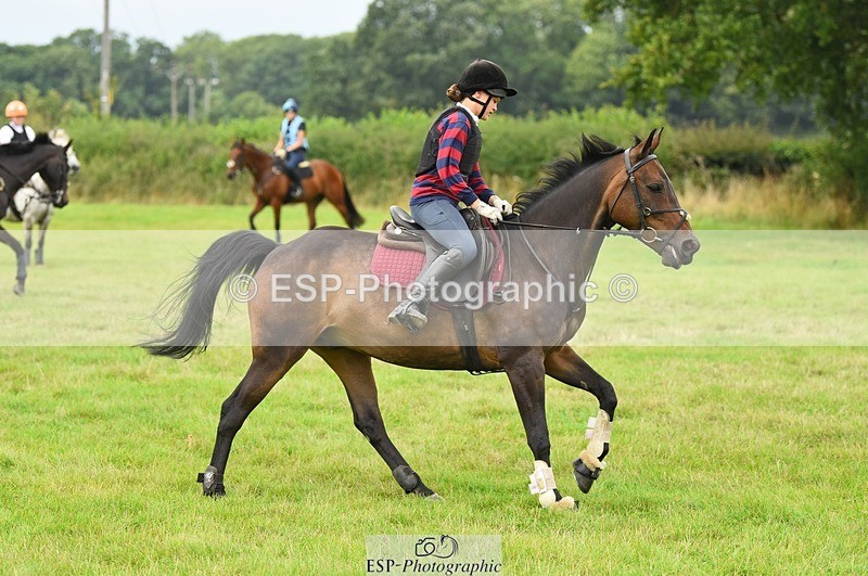 230817-125228-01952 - Kay's 1st Group - XC