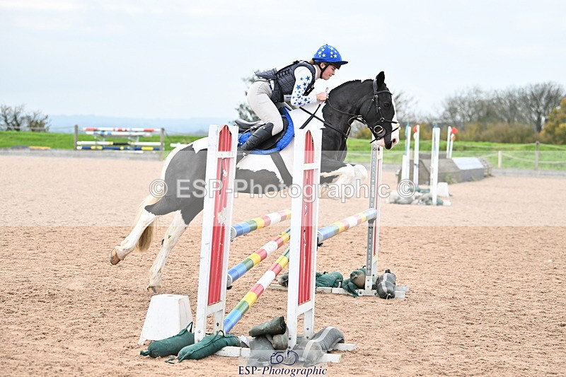 241110A-143302-01323 - 90cm 14.00 to End