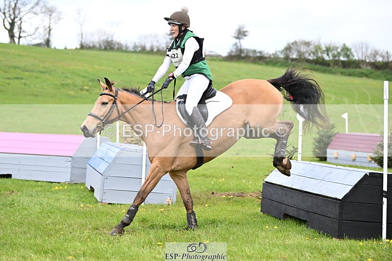 250419-155122-13318 - 622-Anna.Passmore-IVY.GOLD