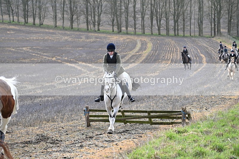 WJ6_8643 - Meet & Line One