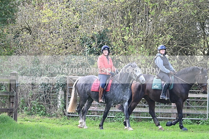 WJ7_8208 - Time 11:40 to 12:12