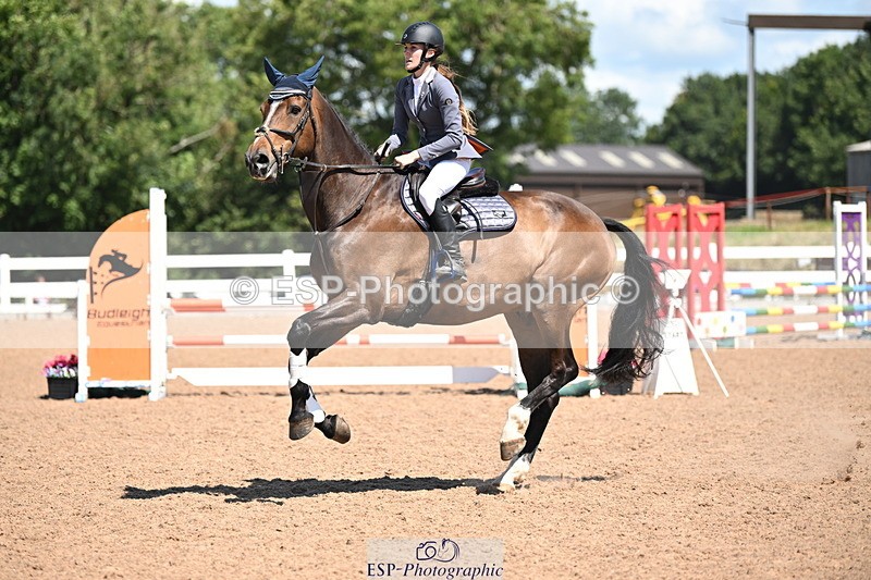 240728A-121712-08485 - Cls 32 85cm Amateur Qualifier