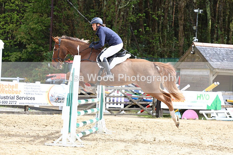 3E7A0847 - Class 4: Senior British Novice/90cm open