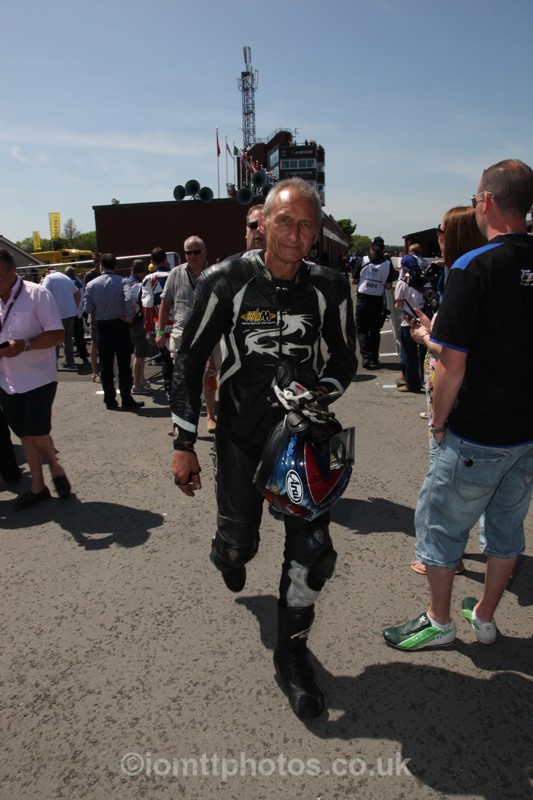 IMG_0433 - Senior TT - Start Line