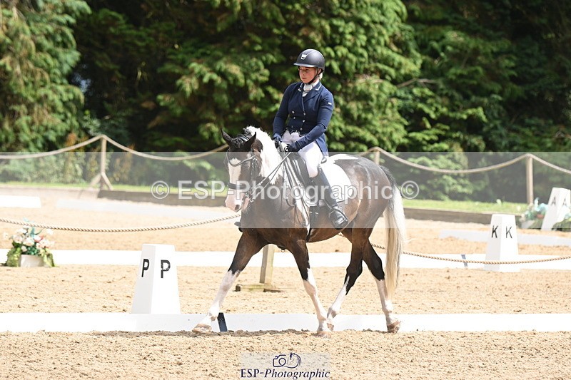 250720A-144424-11916 - 164-Dominique.Kinnaird-Perry-Pallas.Vanquish