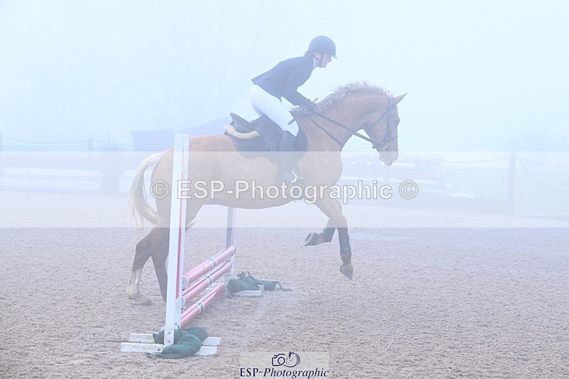 251115-093330-00316 - Cls 19 Clear Round 40cm