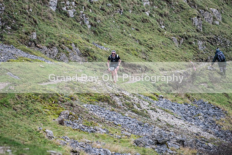 Litton-245 - Litton Christmas Cracker Fell Race (Limestone Series) Sunday 14th December 2025