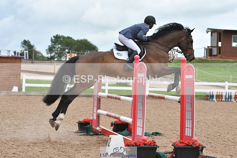 240727A-154425-06324 - Cls 24 1.05m Amateur Qualifier