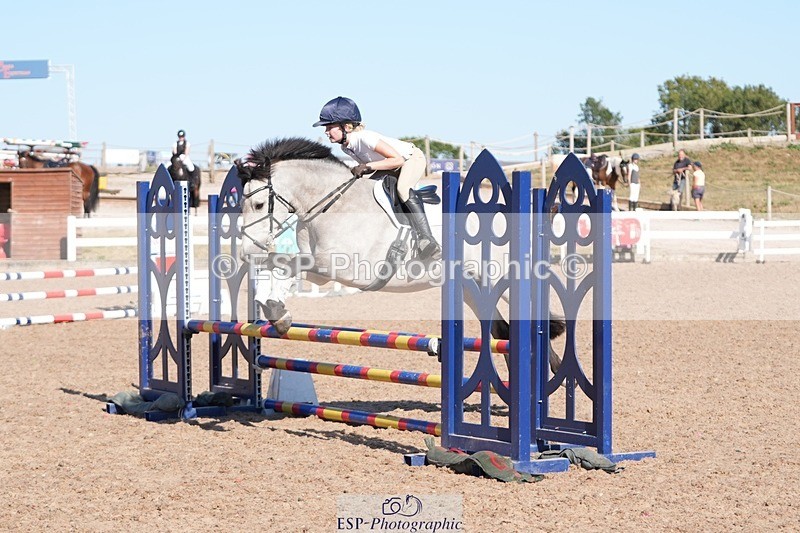 260811-165727-00173 - Cls 5 and 6 Club and Schools 70cm