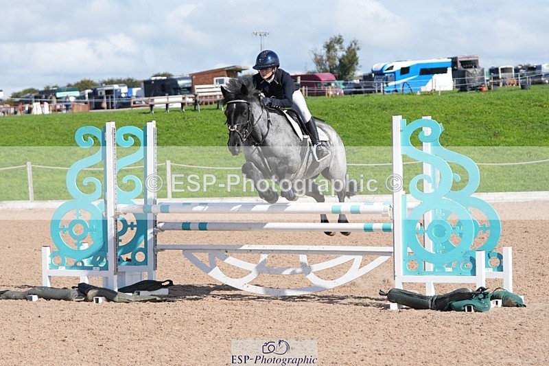 250921-113714-02507 - Cls 6 Pony Newcomers and 1m