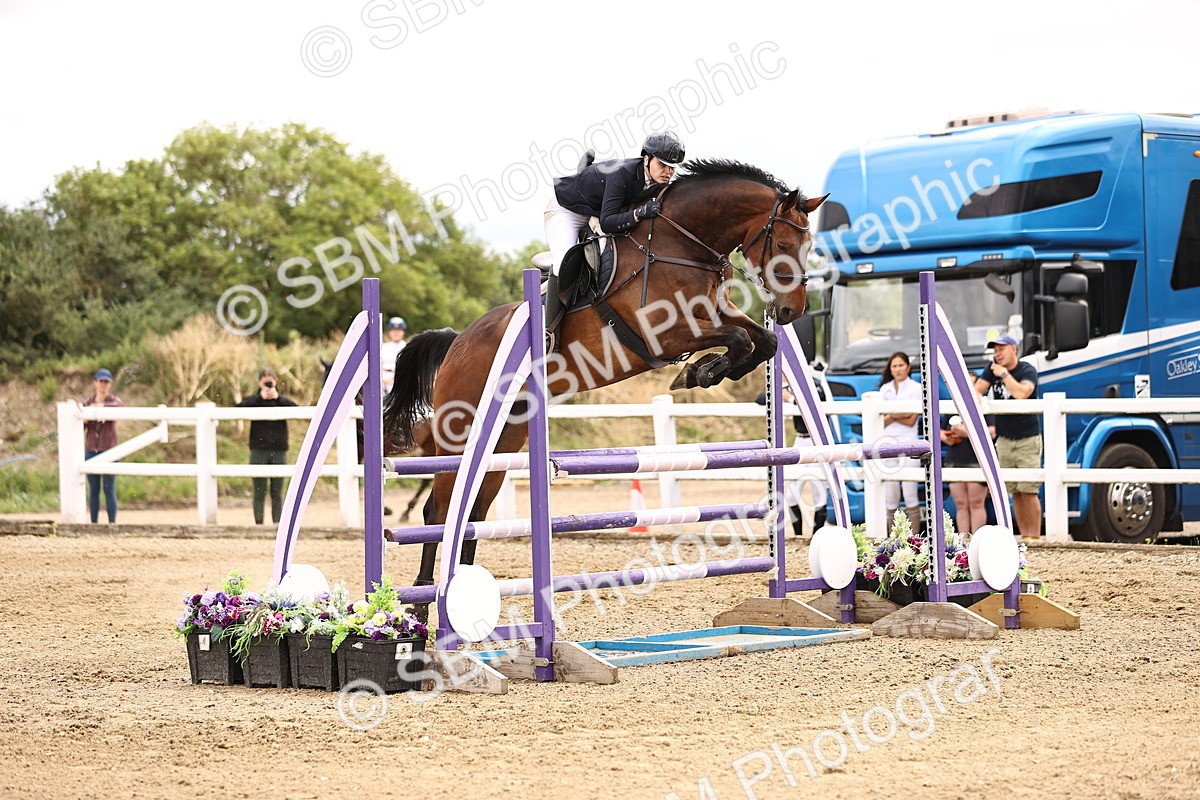 SBM_003064 - Class 21 - Senior Newcomers - 1.10m