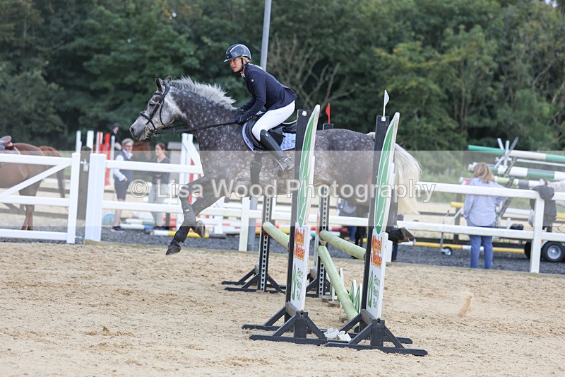 3E7A7040 - Class 7: 80cm Senior