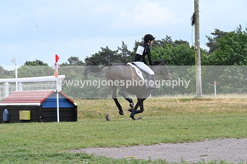 WJ7_7554 - Time 12:54 to 1309