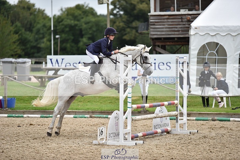 240802-104448-00937 - 80cm Round 1