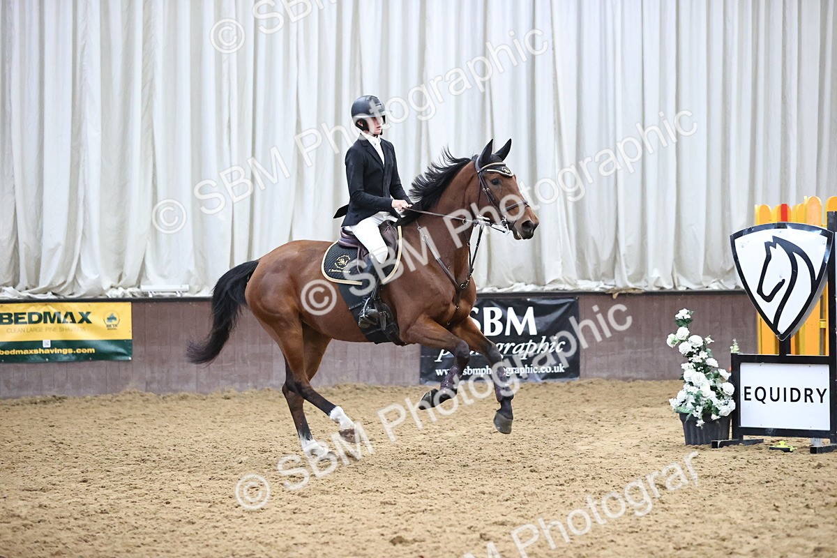 SBM_003881 - Class 12 - Senior Foxhunter 1.20m
