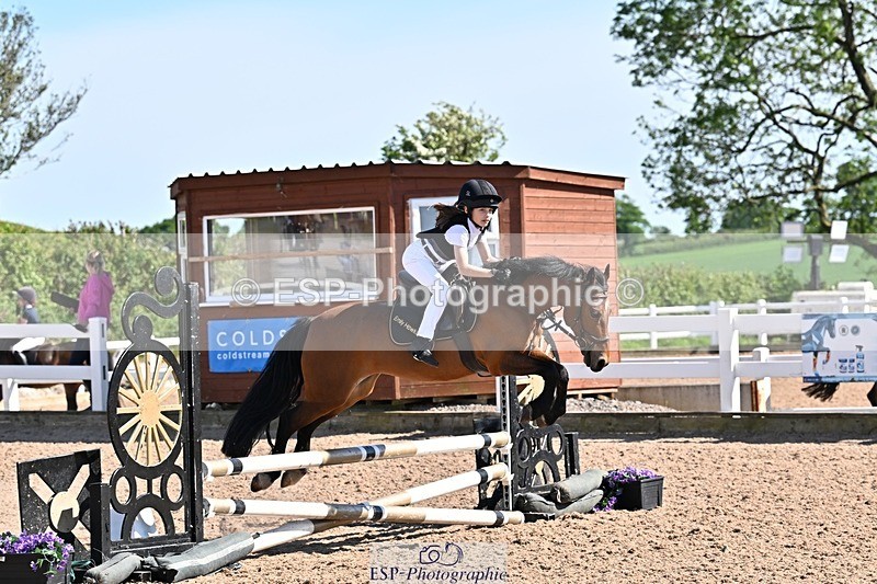 250513-161051-00175 - Clr Rnd & 60cm