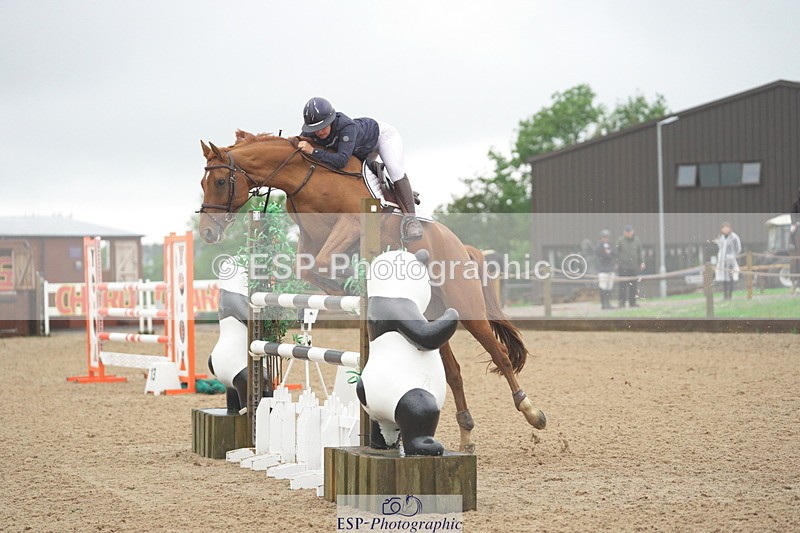 231017A-142750-07373 - Cls 29 Snr Foxhunter