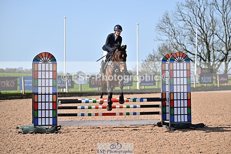 260408-104340-00220 - Cls 2 British Novice and 90cm