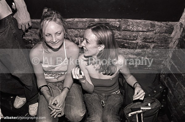 53 - Friends-&-Family @ sankeys-soap 28.02.02