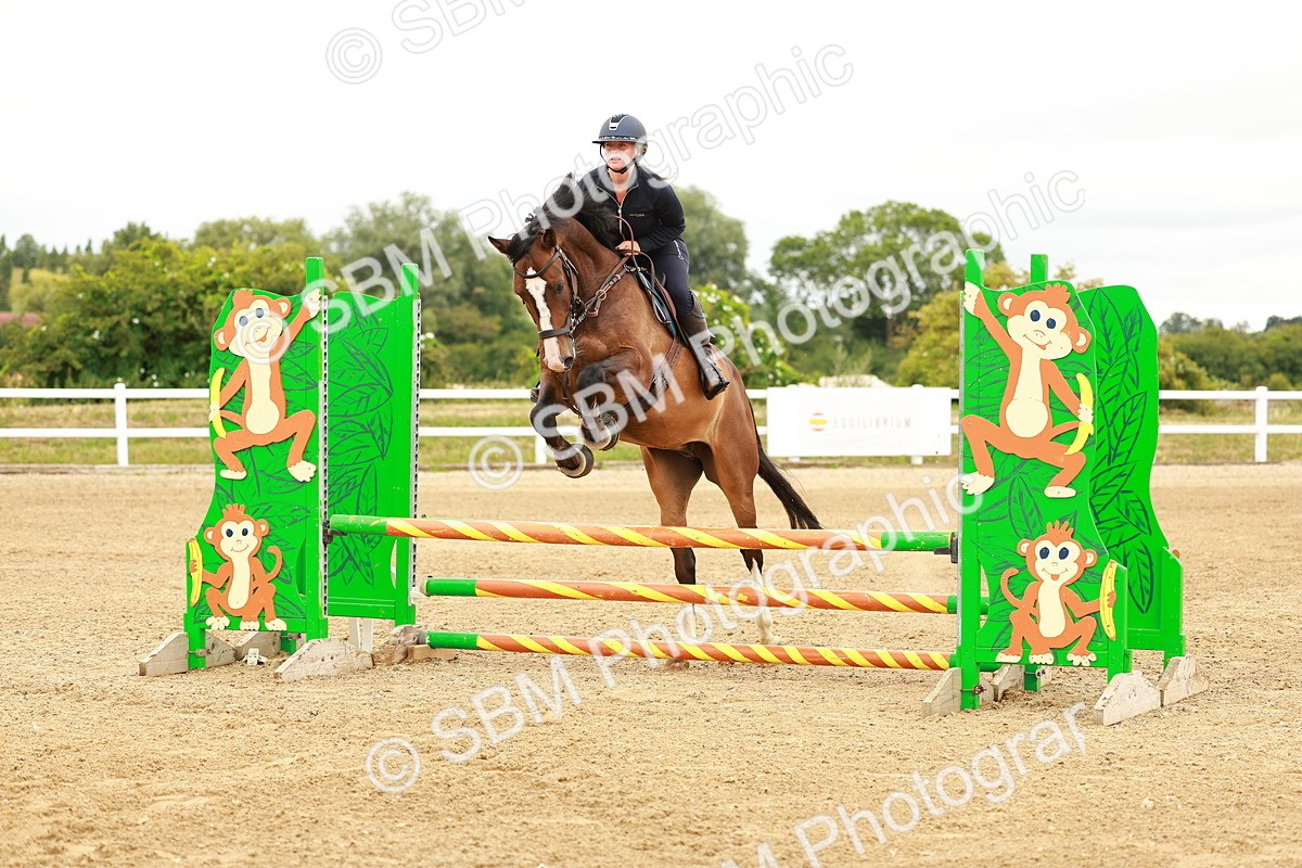 SBM_001506 - Class 8 - Clear Round