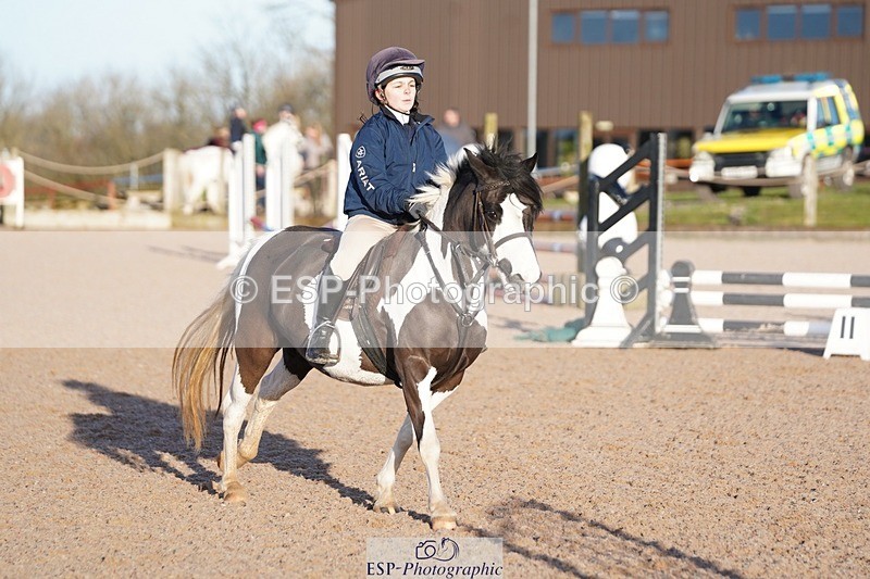 250125-102230-00941 - Clear Round 40cm and 50cm