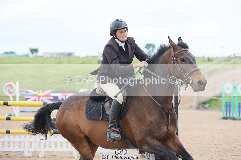 250525-152751-08889 - Cls 31 Snr 90cm Derby
