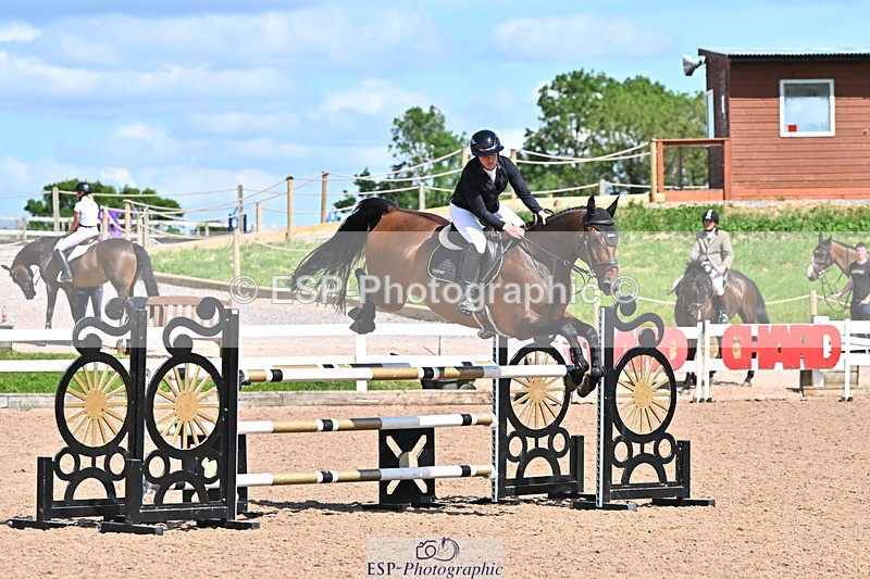 240619A-155418-01035 - Cls 5 Snr Foxhunter and 1.20m Open