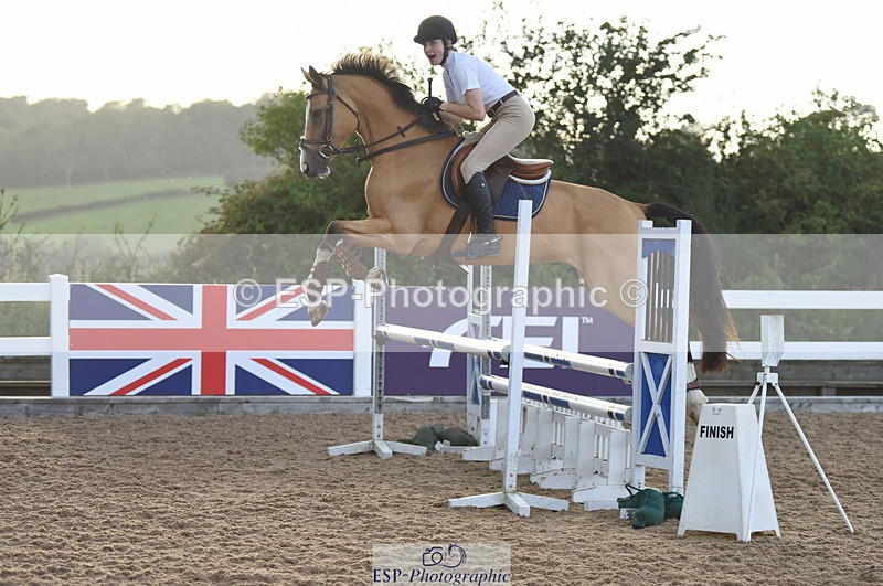 230815A-191342-00554 - 90cm