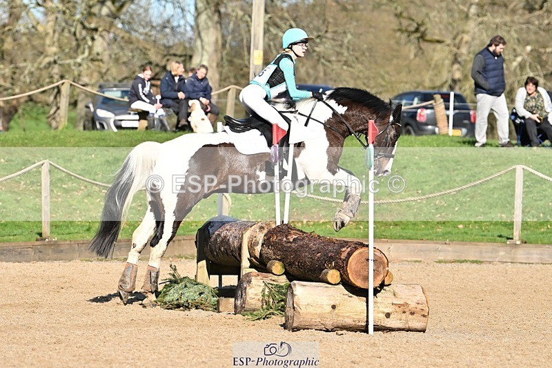 240303-102918-02879 - Cls 2 80-85cm Start to 11.00 CW