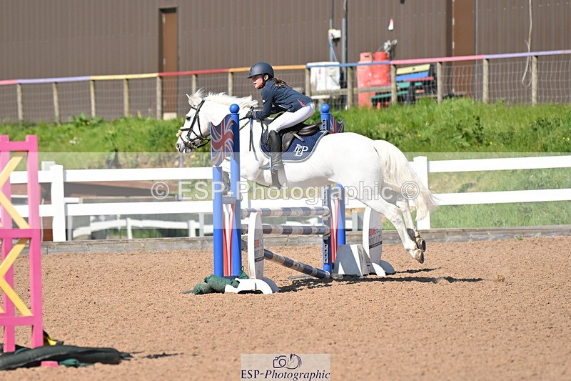 240504A-160529-02705 - Cls 22 & 23 Stepping Stones 128cm & 138cm & Under11's