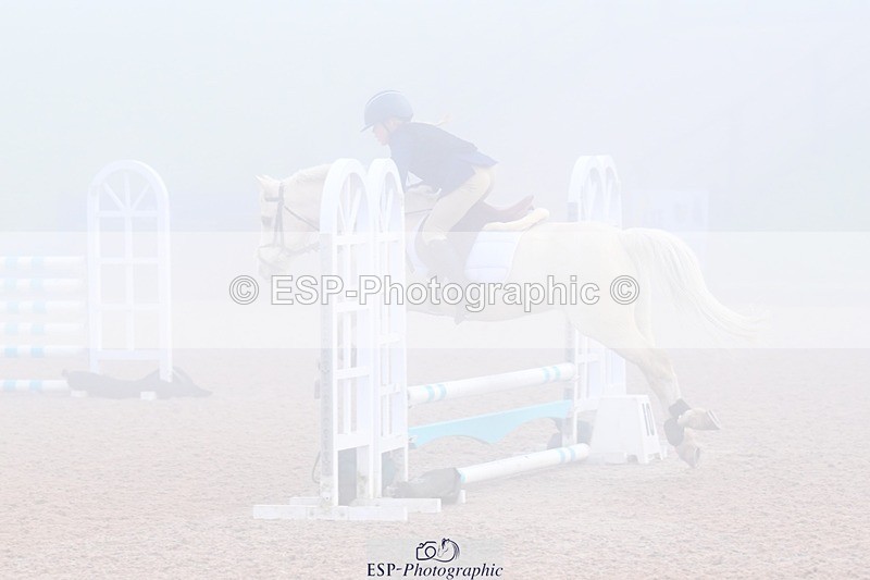 251115-093807-00337 - Cls 19 Clear Round 40cm