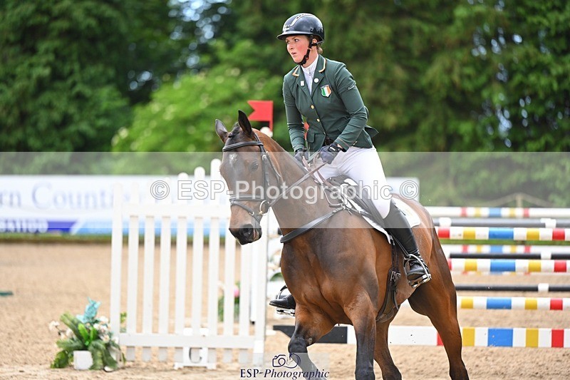 240526-160233-25235 - 271-WILD_ATLANTIC_WAY-Susie_Berry
