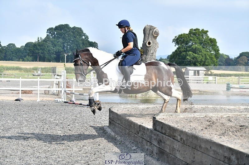 230817-103557-02677 - Abbie's 2nd Group - Arena