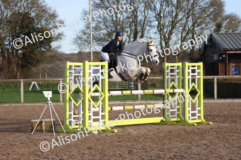 20251214-1708 - Class 6 - 1.05m