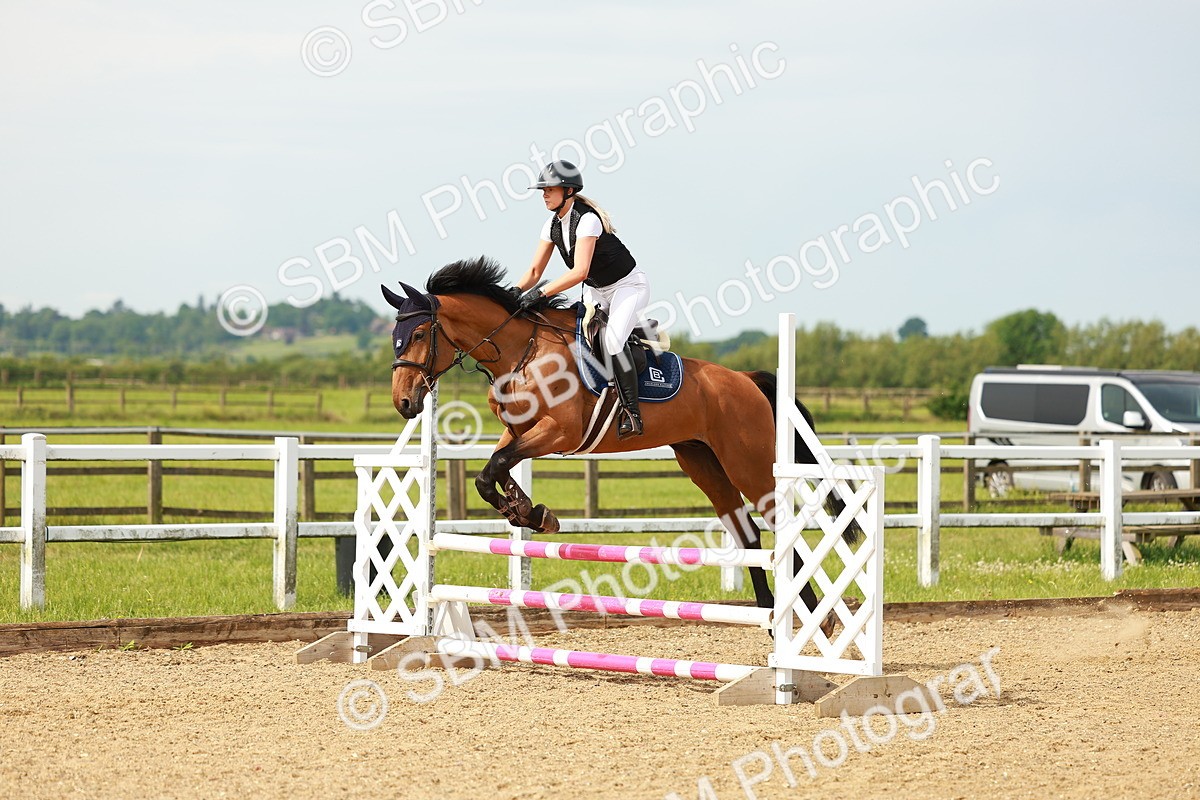 SBM_000302 - Class 1 - Clear Round