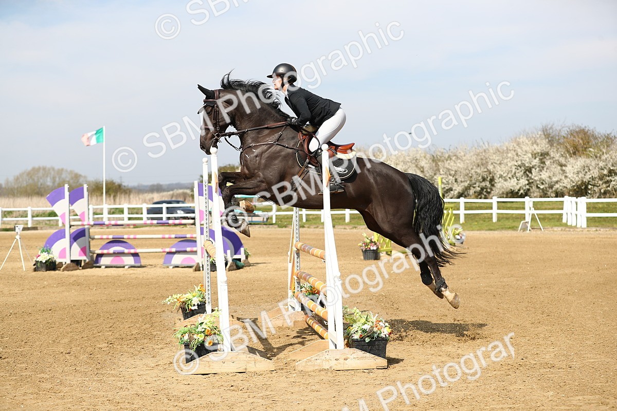 SBM_002458 - Class 10 - Senior Newcomers - 1.10m