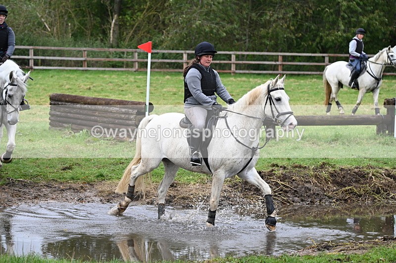WJ6_4624 - Time at Photographer 11:57 to 12:14
