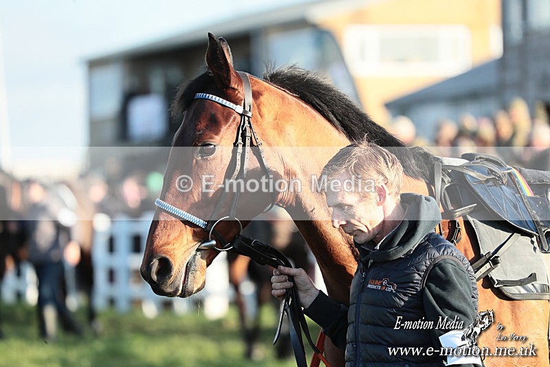 PtP 301125  0670 - Hursley Hambledon Point-to-Point Larkhill Racecourse 30/12/2025