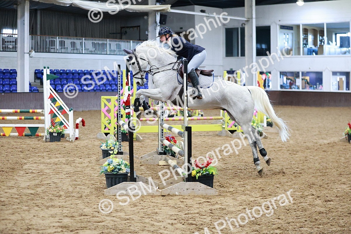 SBM_000416 - Class 2 - Senior British Novice 90cm