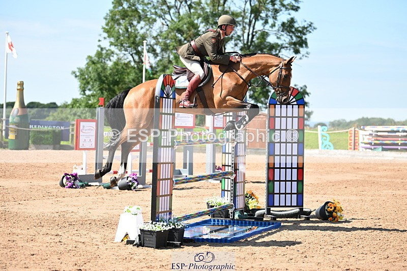 240718A-110310-04722 - Cls 1, 3 Star Small Tour 1.35m