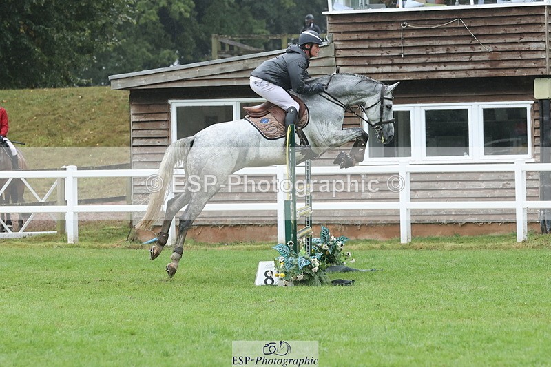 250830A-142500-06980 - Cls 16 Snr Newcomers and 1.10m Open