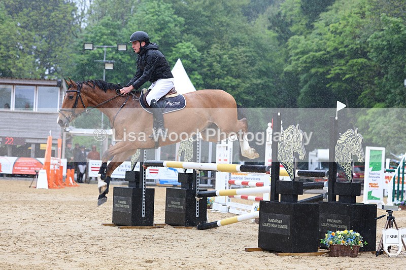 3E7A7071 - Class 7: Senior Newcomers/1.10m open