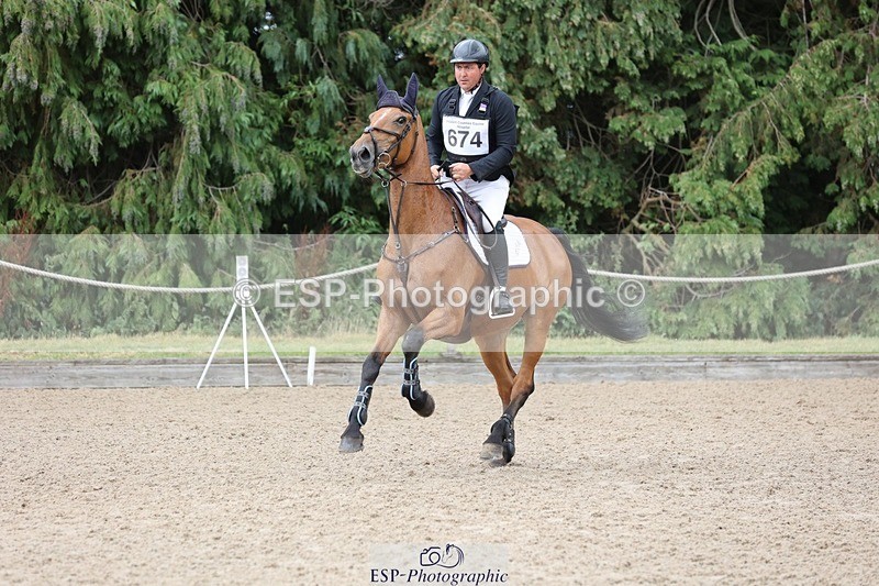 250803A-143528-14756 - O-674-Tim.Cheffings-ROYALE.LOUIS