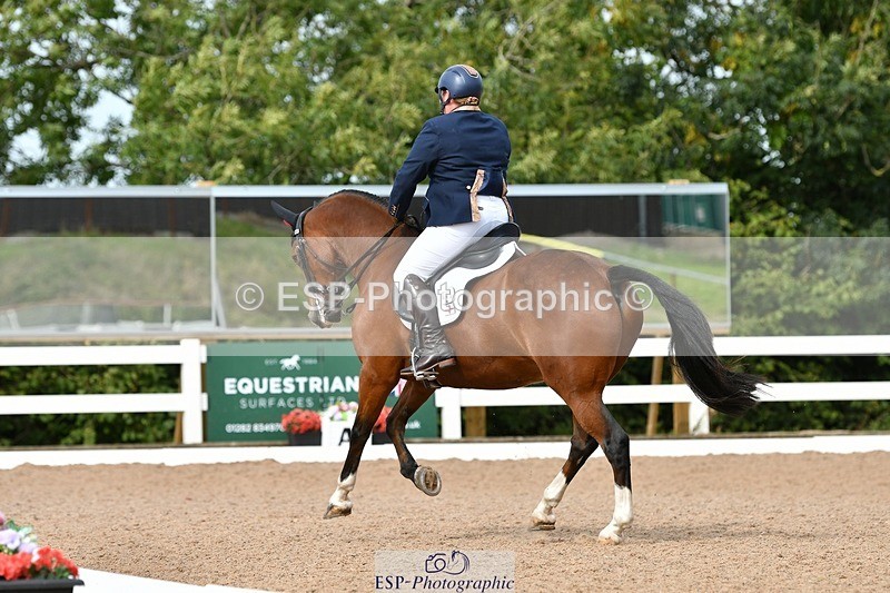 250906-112411-00988 - 041-Victoria.BradfordKenniford.flash.dancer