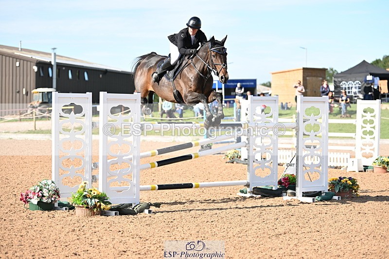 240913A-155547-05109 - Cls 18 National 1.40m Open