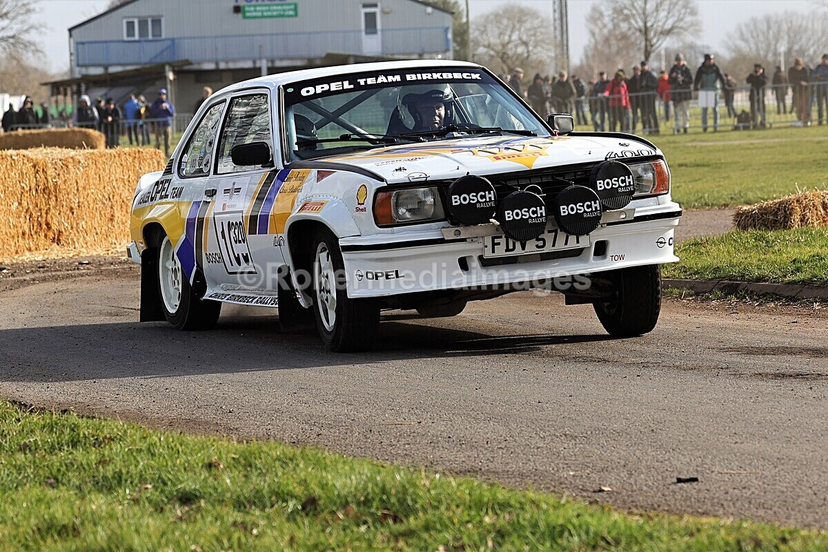 RETRO-269 - Race Retro